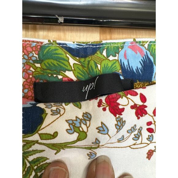 Up! Floral Stretch Pull-On Pants size 12 Garden Summer Spring Crop Resort - Picture 4 of 8